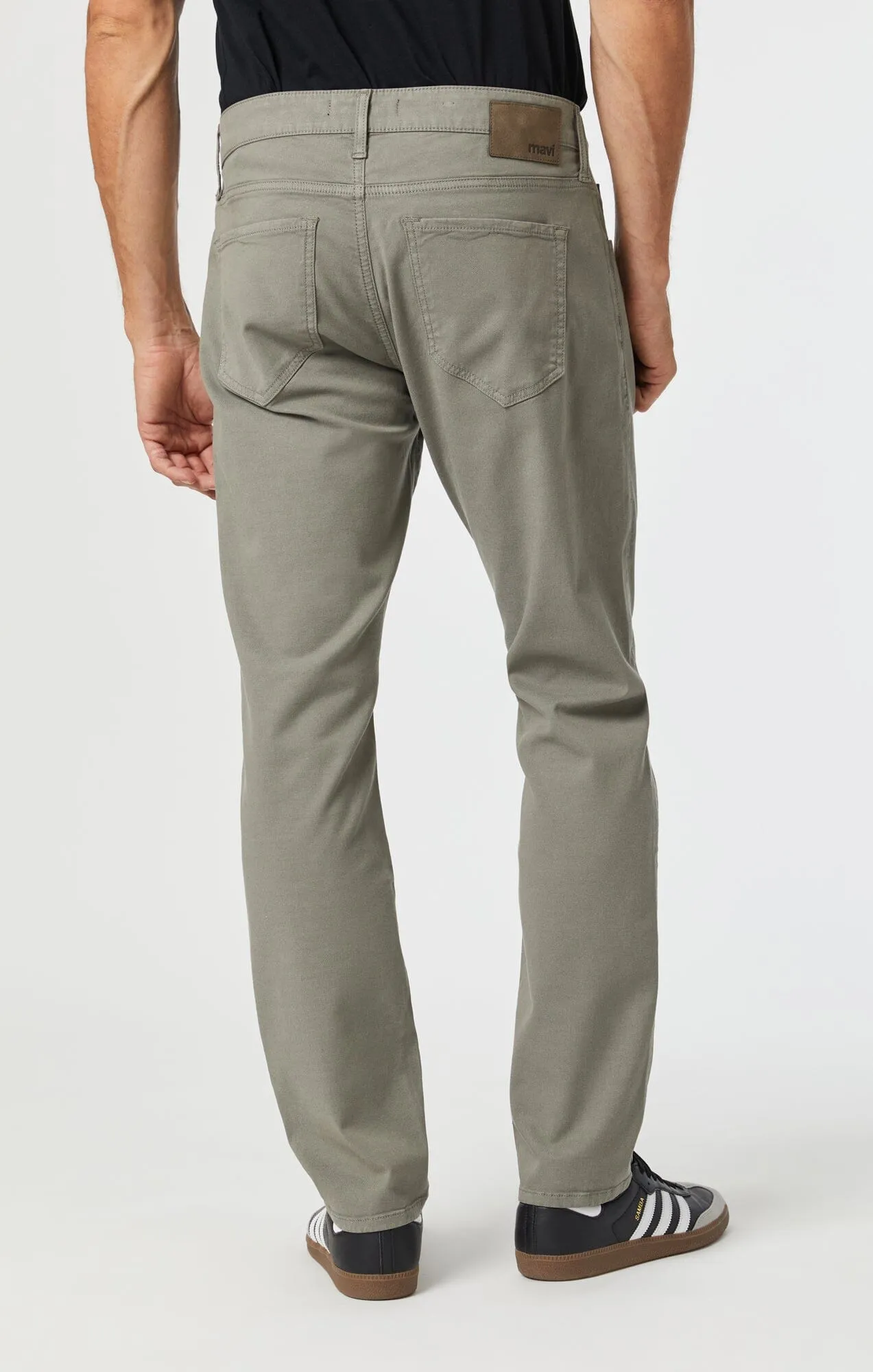 MARCUS SLIM STRAIGHT LEG IN PEWTER LUXE TWILL